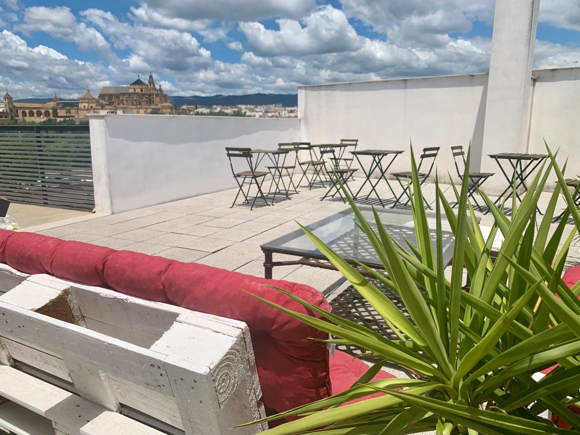 Apartamentos Turisticos Cordoba Califal Exterior photo